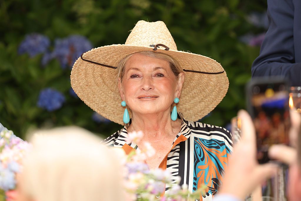 Martha Stewart Hopes Meghan Markle “Knows What She’s Talking About,” And Has Some Thoughts About Goop, Too