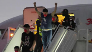 Venezuelans deported by the US to El Salvador arrive in Caracas in prisoner swap