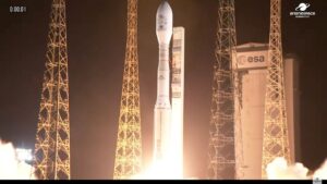 European Vega C rocket launches CO2-mapping satellite, 4 Earth-observation spacecraft to orbit