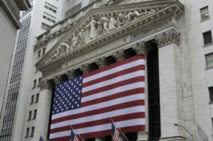 State of the Union: BetMGM sets wager floor in IL; MLB tests automated strike system, more