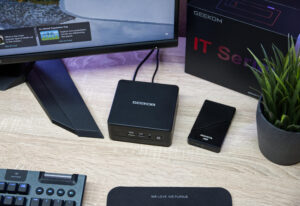 Mini PC Review 2025: Geekom Mini IT15 as a Mini Workstation with Intel Core Ultra for Professionals and Creatives Reviewed