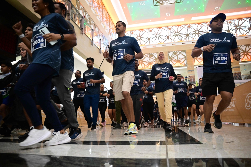 Dubai’s 50°C heatwave sparks ‘Mallathon’ craze as runners ditch streets for shopping malls