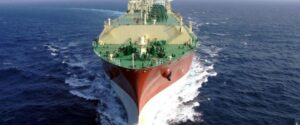 Qatar to Supply 40% of New Global LNG by 2030 Amid Geopolitical Tug-of-War