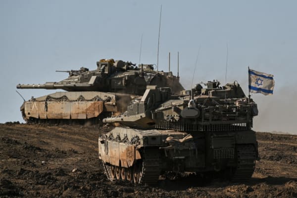 IDF tanks spotted en route to Gaza City as Hamas reportedly accepts Egyptian ceasefire proposal