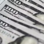Wall Street Cuts Oil Cash as Politics Cloud the Forecast