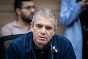 Hostage coordinator warns Ben Gvir’s taunt of jailed archterrorist endangers hostages in Gaza