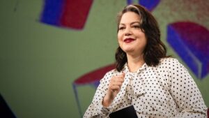 The power of gaming together in a lonely world | Laura Miele