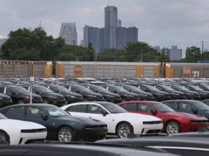 Trump’s newest trade deals stoke fear for Canadian auto industry