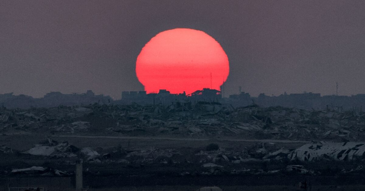 Al Jazeera says 5 journalists killed in Israeli strike in Gaza