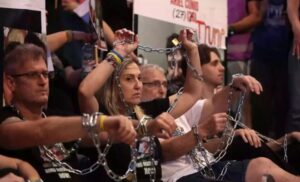 Video: Nationwide Protests erupt in Israel as citizens call for end to war