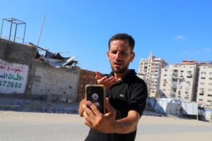 Deaf Palestinian uses social media to highlight Gaza’s struggles through sign language
