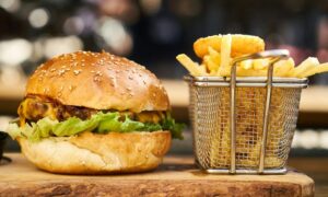 One of America’s Youngest Franchise Founders Joins Forces with New Franchisee to Bring Flavor-Forward MF Gyros & Burgers to Delaware