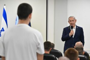 PM Netanyahu vows ‘complete defeat of enemy in Gaza’ & release of hostages ahead of key cabinet meeting