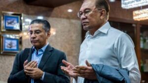 Anwar calls for global unity to defend dignity and end violence