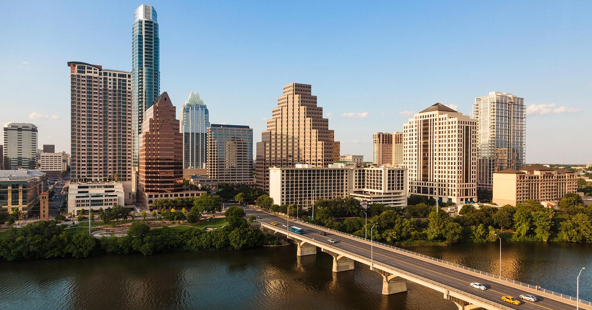 Housing prices drop in the South and West, new report finds