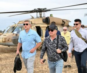U.S. envoy Steve Witkoff tours aid distribution facilities in Gaza