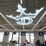 DraftKings jumps 7% on record earnings as Robins teases prediction market launch