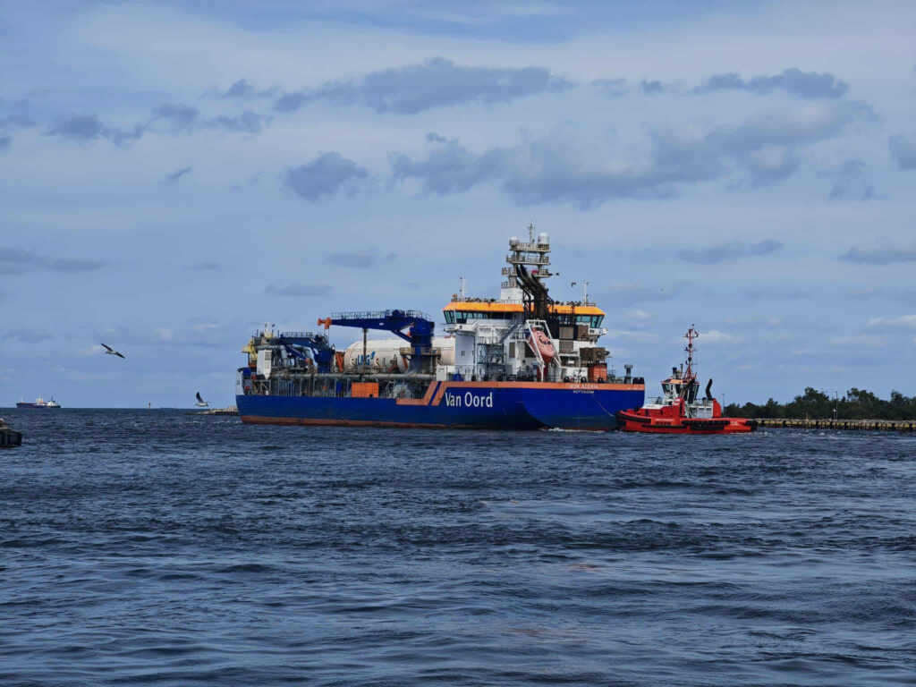 Van Oord on dredging mission to lay the groundwork for Europe’s next FSRU