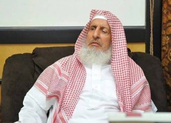 Saudi Arabia’s grand mufti, Abdulaziz Al-Sheikh dies at 82