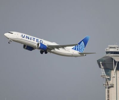 United Airlines system outage disrupts flights nationwide