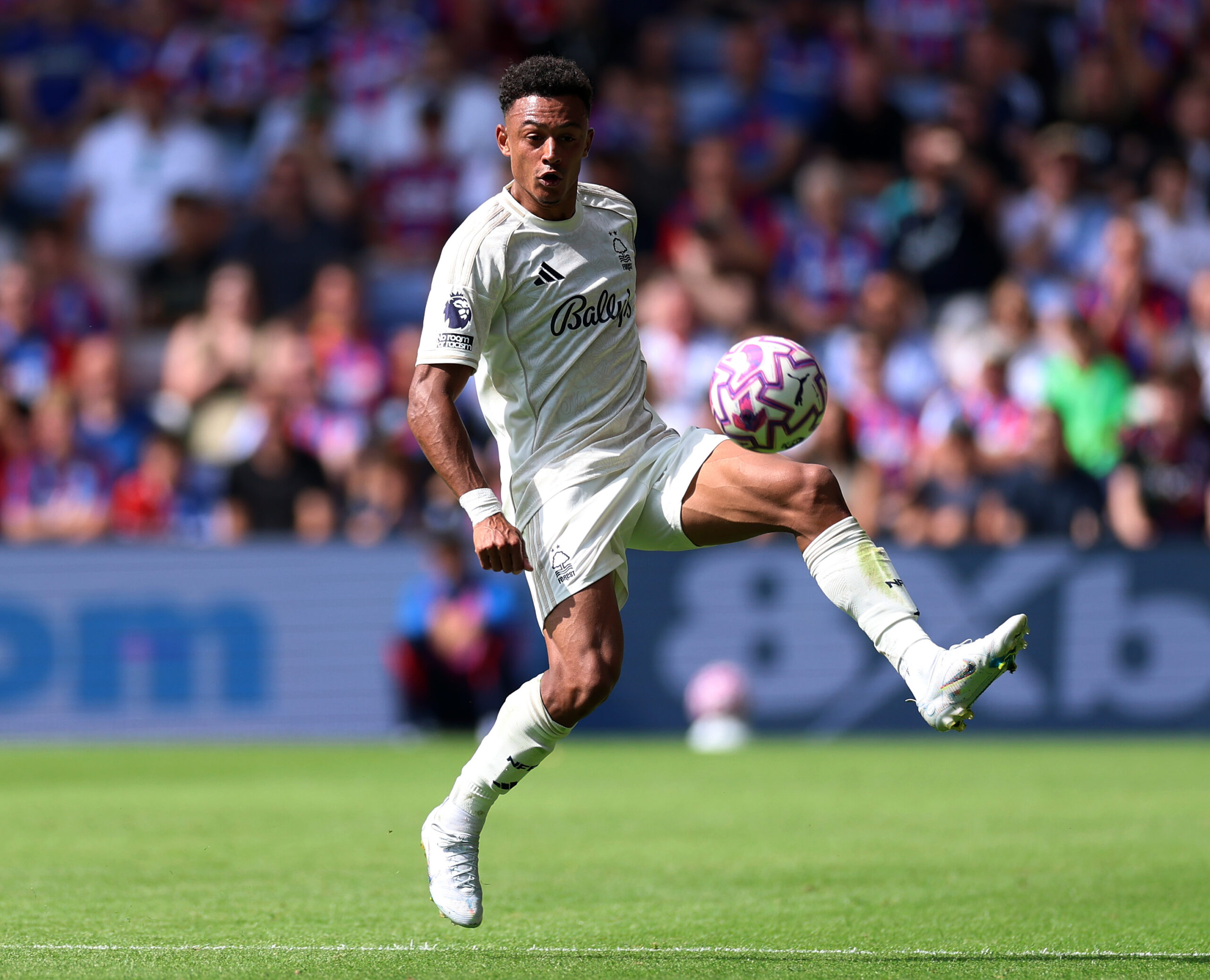 How to Watch Nottingham Forest vs West Ham United: Live Stream Premier League Soccer, TV Channel
