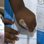 “Don’t touch it” – Toddler bodly refuses her mother’s assistance with her assignment (WATCH)