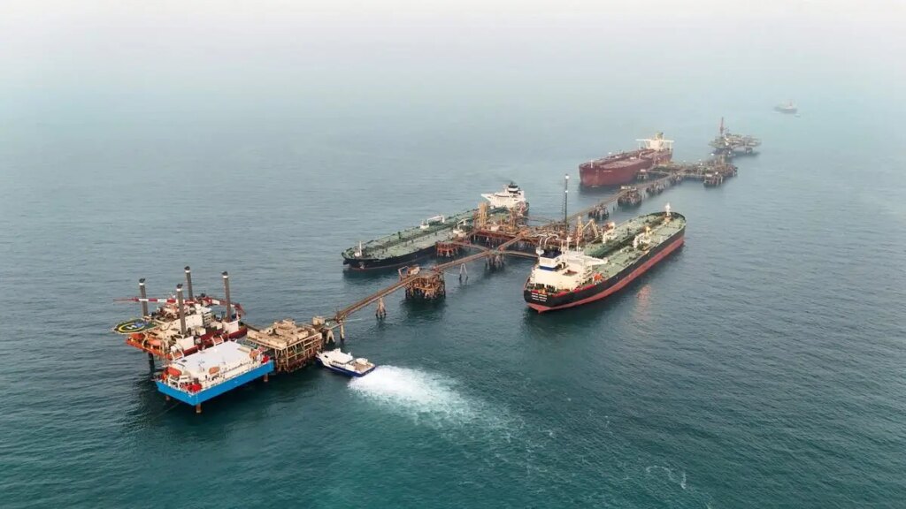 Russia’s crude touted to refiners in China as oil flows in flux