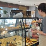 Migrants shun takeaways to open Kiwi-style cafes