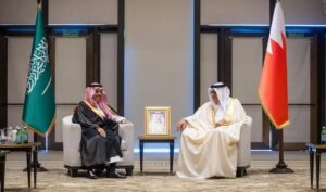 Saudi, Bahraini FMs Lead Joint Executive Committee Meeting