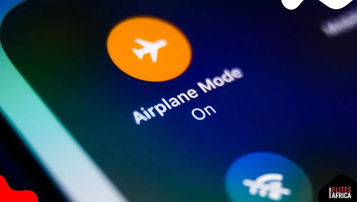 The Real Science Behind Airplane Mode and Flight Safety