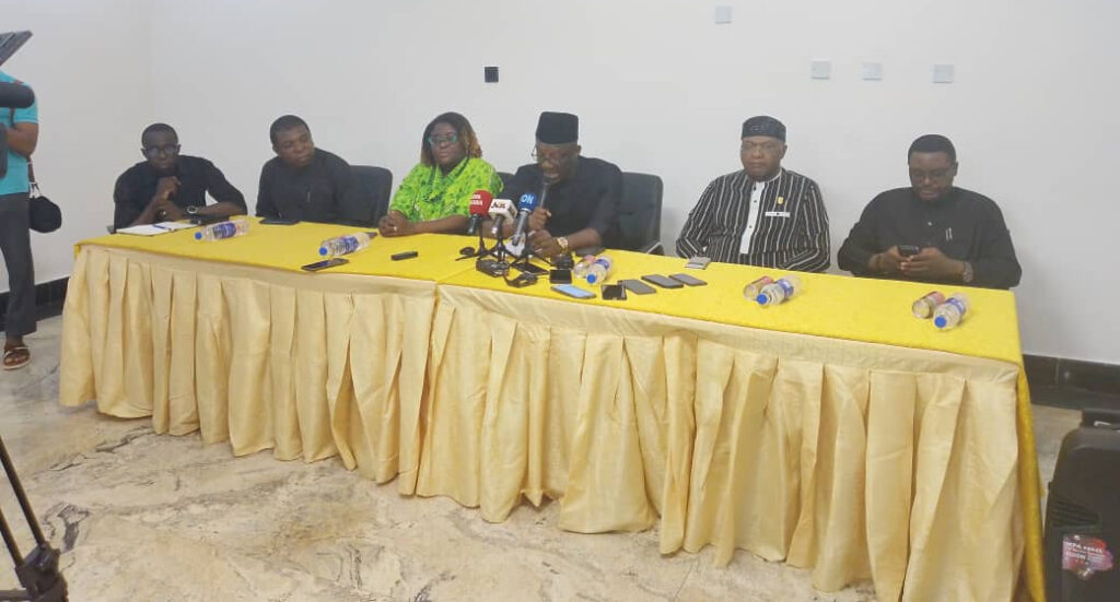 FG Embarks On Tour of Projects, Citizens’ Engagement In Southeast