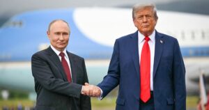 Post-Alaska summit, there’s still no end in sight to the war in Ukraine: From the Politics Desk