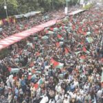 Thousands march on Karachi’s Sharea Faisal to show solidarity with Gazans