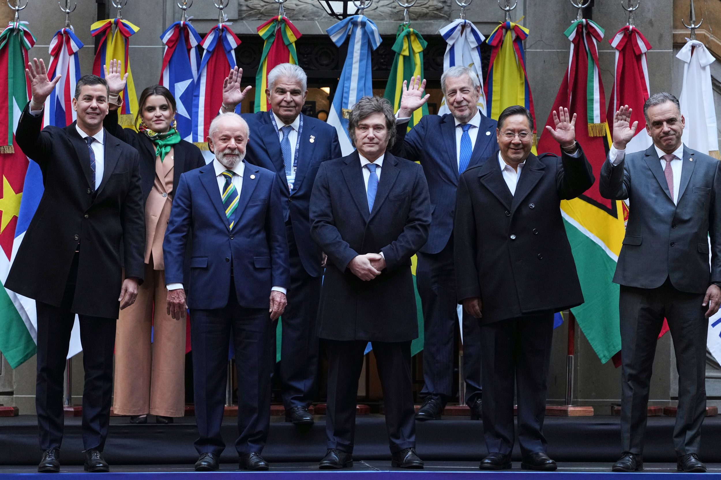 Canada seeks free trade pact with South American bloc Mercosur in new talks