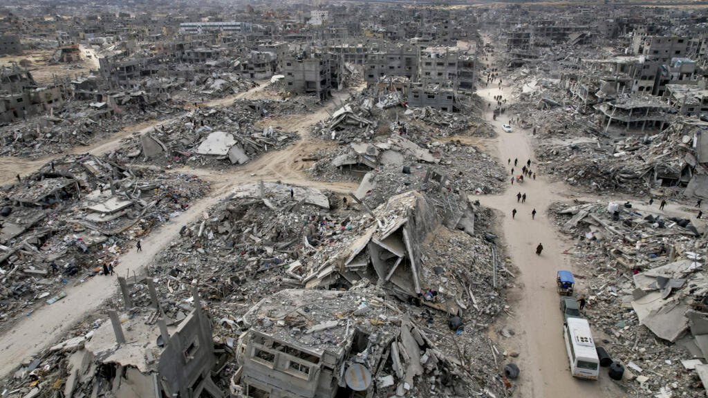 Trump orders Israel to stop bombing Gaza after Hamas accepts peace plan