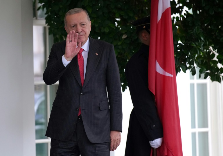 Erdogan Visits Doha to Discuss Acquisition of Qatari Eurofighter Jets