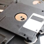 Remember floppy disks? This YouTuber set out to build his own from scratch