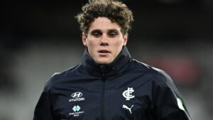 Swans star Tom Papley suddenly linked to bombshell Charlie Curnow trade
