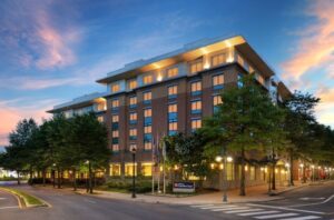 Hilton Garden Inn Arlington Shirlington Completes Renovation