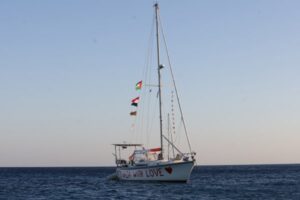 Italian PM calls for Gaza Flotilla to end mission, says naval vessels will stop escorting as boats approach Gaza