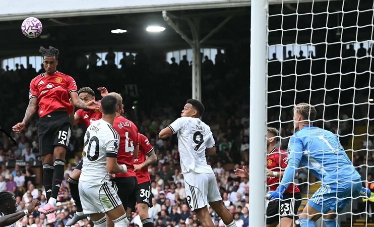 United Held To 1-1 Draw Against Fulham At Craven Cottage After Penalty Miss