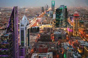 Saudi Arabia Surges as Mideast Business Hub with 34 New HQ Licenses