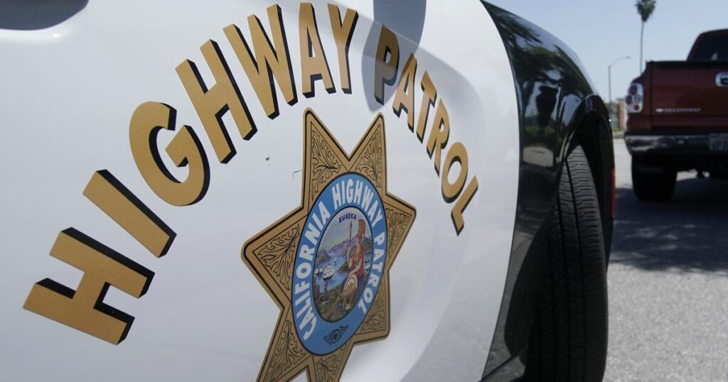 Chabria: Newsom’s cops vs. Trump’s troops: A new showdown on America’s streets