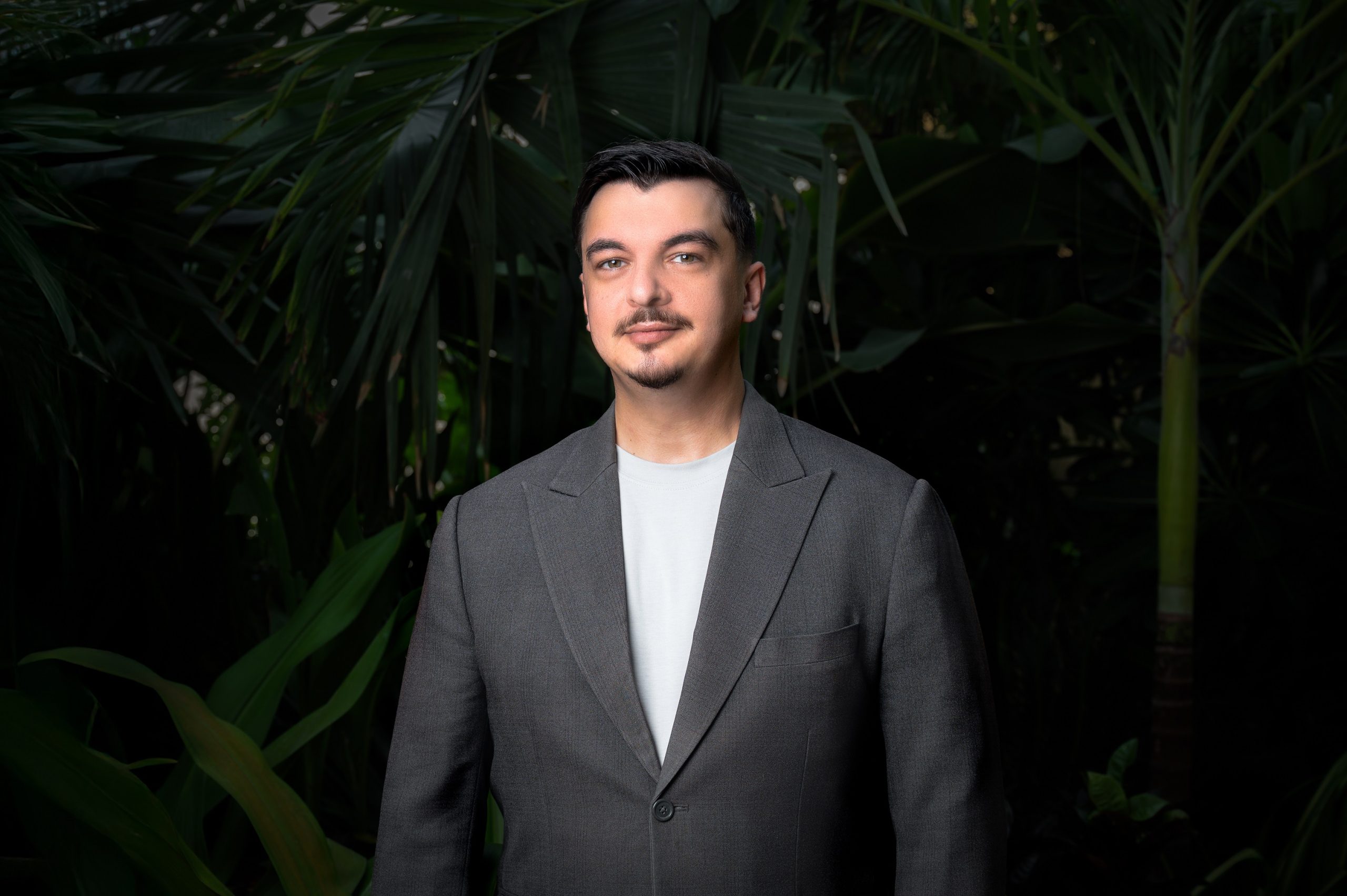 Mastering cocktails with Claudiu Mnerau, beverage manager of Bâoli Dubai