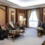 Syria’s Al-Sharaa, Saudi Ministers Discuss Cooperation on FII9 Sidelines
