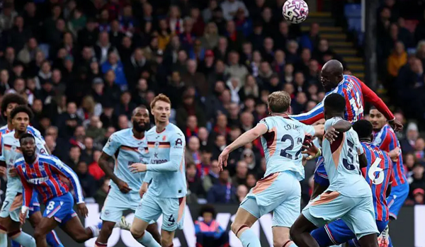 Palace beat Brentford to end winless league run