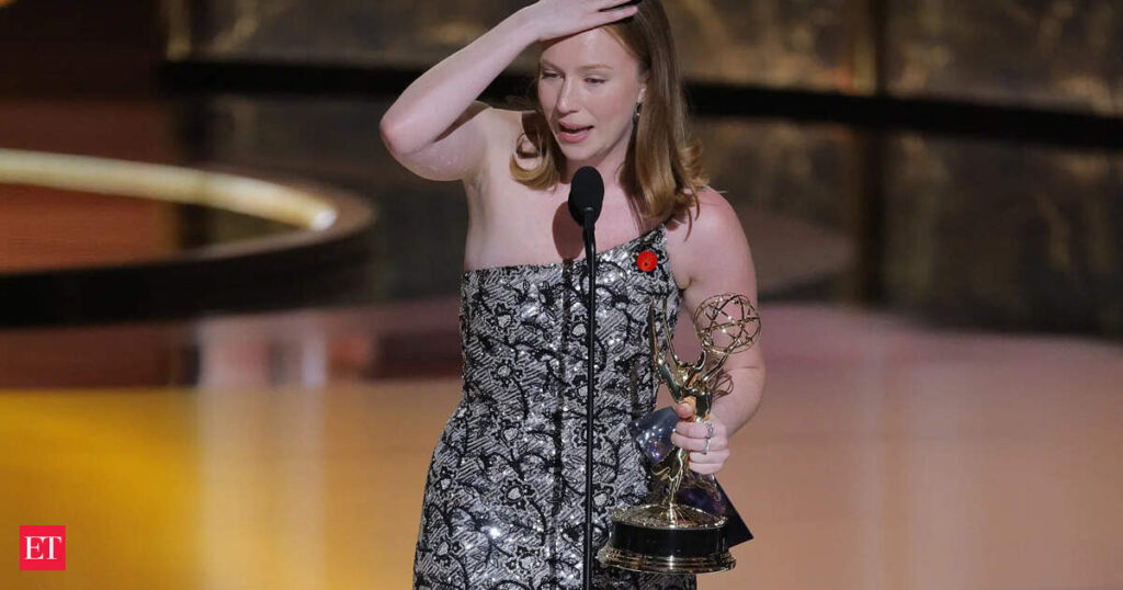 Hannah Einbinder’s pro-Palestine Emmy speech censored after anti-ICE remarks; here’s how the Jewish actress earlier mourned Israelis killed by Hamas