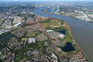 £1.6bn Docklands Light Railway procurement consultation launched