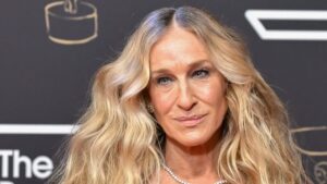 Sarah Jessica Parker takes London by storm in ‘whimsical’ Bridgerton ballgown
