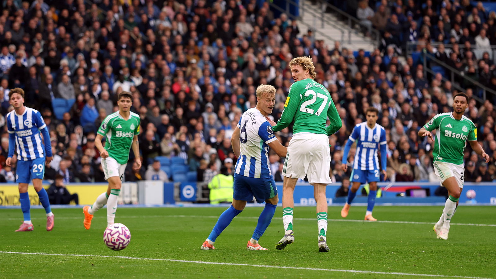 Vote now as Newcastle United star nominated for October 2025 Premier League goal of the month
